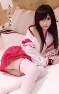 【s880aecwh00008】みさ呆呆 巫女